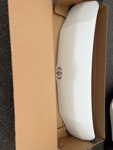 ハイエースワイド　キズ無し備品