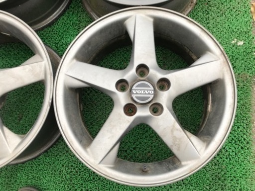 VOLVO純正 V70用 16x6.5J 108