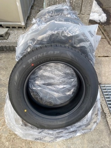 サマータイヤ　未使用品