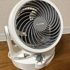 アイリスオーヤマ コンパクトサーキュレーター PCF-HD15-Wの画像