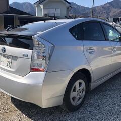 ３０系プリウス　S　usdm仕様　バックカメラ　バックカメラ付の画像