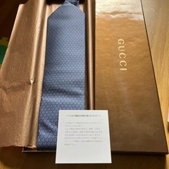 未使用　GUCCIネクタイ　箱付きの画像