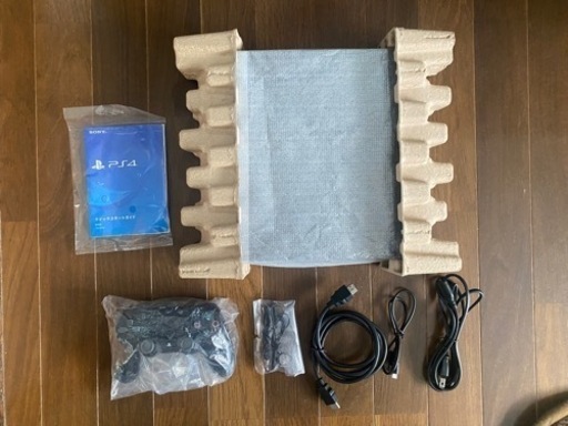 【美品】PS4 CUH-2200AB01 500GB