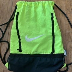 NIKE マルチバックの画像