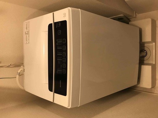 アイリスオーヤマ　全自動洗濯機　IAW-T602E
