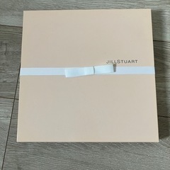 〈新品・未使用〉ジルスチュアートのお皿