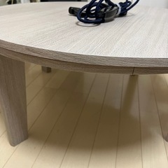ニトリ 円形こたつテーブル 布団なしの画像