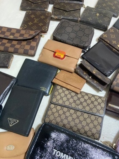 ルイヴィトン　グッチ　プラダ　財布　バッグまとめ売り