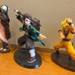 炭治郎、禰󠄀豆子２体フィギュア❗️