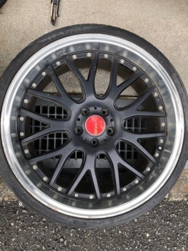 20インチ　アルミホイール