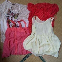 甘い系シフォントップス