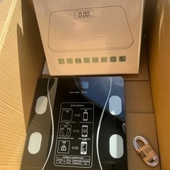 【新品】体重計 体組成計 体脂肪計 体質アナライザーモバイル 1...