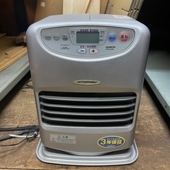 ダイニチ　灯油ヒーター