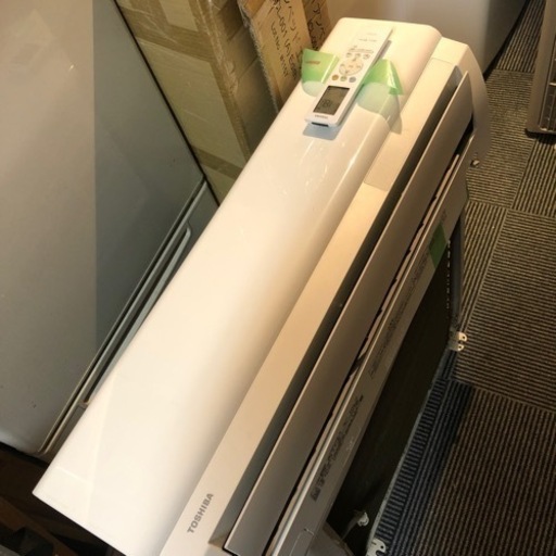 中古　エアコン　東芝 RAS C221PBk