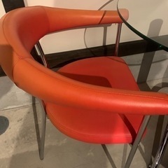 強化ガラス耐熱ダイニングテーブルセットの画像