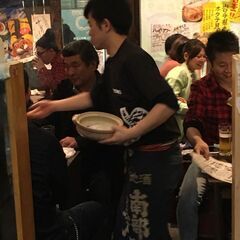 居酒屋ホールスタッフ募集！草加市で勤務できるアルバイトの方大募集！