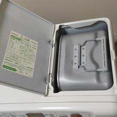 ダイニチ　家庭用石油ファンヒーター　9L　の画像