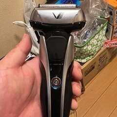 電動シェーバー　イズミ
