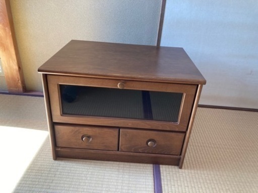 カリモクのテレビ台です