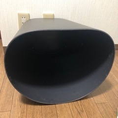 無印良品のおしゃれな椅子（ポリプロピレンスタッキーズツール、ダークグレー）の画像