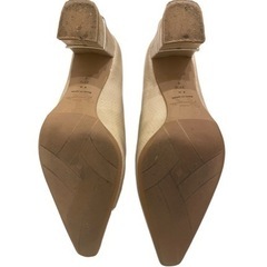 《美品》銀座かねまつ KANEMATSU 22.5cm クロコダイル　白パンプスの画像