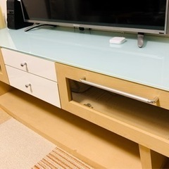 【無料】ガラスボードテレビ台(3/26まで)