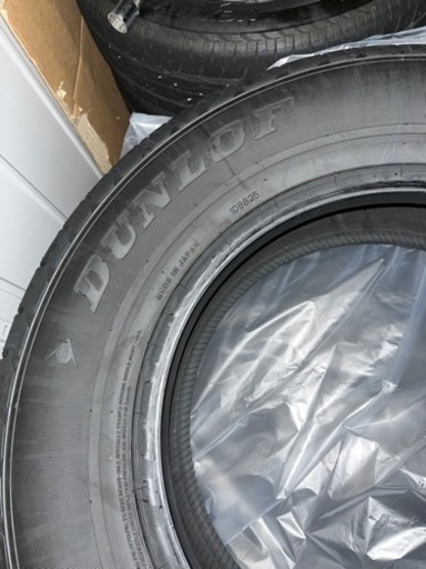 ハイエース　新車外し　DUNLOP SP175N 195/80R15 107/105N LT 　2023製造