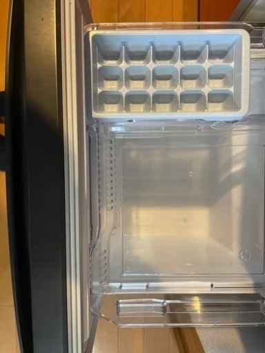 三菱ノンフロン冷凍冷蔵庫　MR-P15G-H 2022年製 三菱 三菱電機 MITSUBISHI 冷蔵庫 146L 右開き 2ドア MR-P15G-H