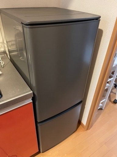 三菱 ノンフロン冷凍冷蔵庫146L MR-P15G-W1 2022年製 Amazon.co.jp: 三菱電機 ボトム冷凍室2ドア冷蔵庫 146L MR-P15G