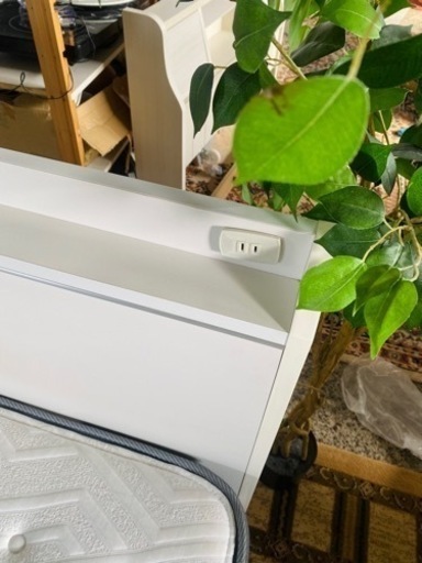 減安‼️ニトリセミダッブルベッド+N-Sleep マットレス付き✅「大阪、神戸、京都配達設置可能」姫路市配達設置無料??