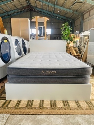 減安‼️ニトリセミダッブルベッド+N-Sleep マットレス付き✅「大阪、神戸、京都配達設置可能」姫路市配達設置無料??