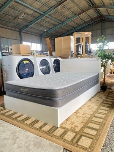 減安‼️ニトリセミダッブルベッド+N-Sleep マットレス付き✅「大阪、神戸、京都配達設置可能」姫路市配達設置無料??