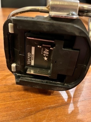 マキタ インパクト 18v DT172DZB