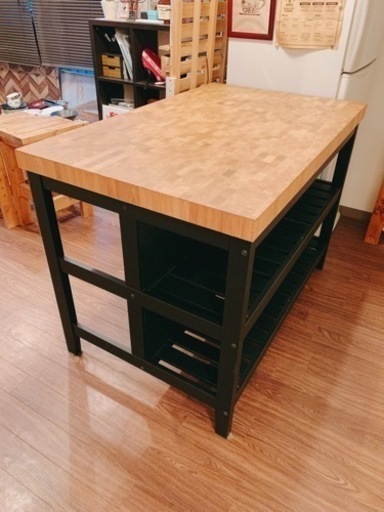 IKEA★VADHOLMA/ヴァドホルマ　ダイニングテーブル＋DIYスツール