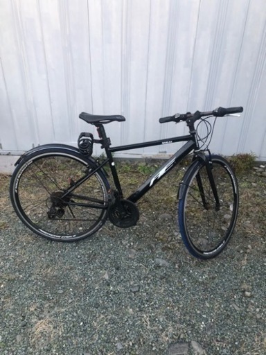 自転車 700C 28インチ 18段ギア クロスバイク マウンテンバイク ロードバイク 新品チューブ 鍵 ワイヤーロック付き