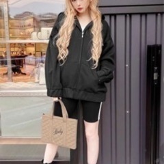 【新品　未使用　未開封】Rady ジップアップフーディの画像