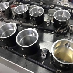 純正スロットルボディの加工部品製作