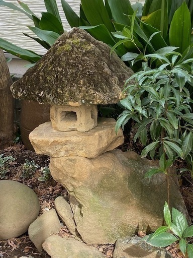 逸品 時代 石灯篭 石灯籠 御影石 検 石見銀山立灯篭出雲来待灯篭道祖神石仏庭園庭石坪庭鑑賞オブジェ茶人古田織部古民具盆栽蹲