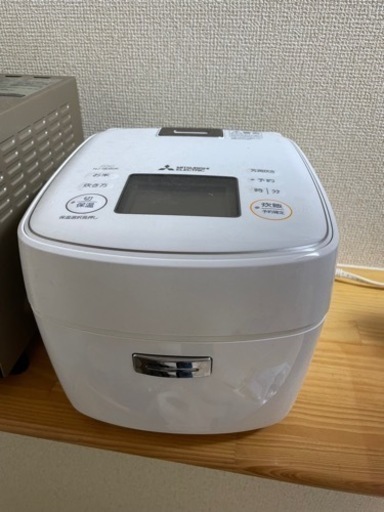 三菱　炊飯器