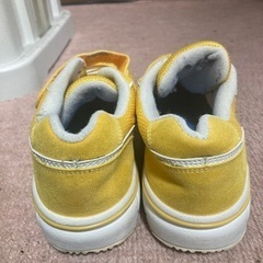 スニーカー　22cmの画像