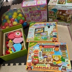 本日中　無料！アンパンマン　シルバニア　木のおもちゃなど