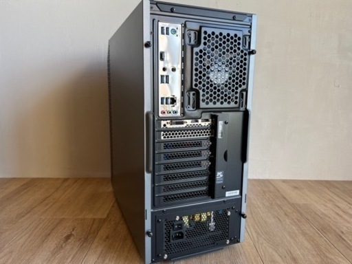 【値下げ】ゲーミングPC {SSD 1TB/メモリ32GB/Ryzen7 3700X/RTX2060 super}