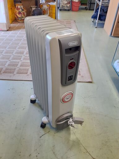【商談中】DeLonghi デロンギ オイルヒーター H770812EFS カバー袋付き　/MJ-0271 2F