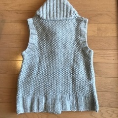 値下げしましました❗️❗️ニットベストの画像