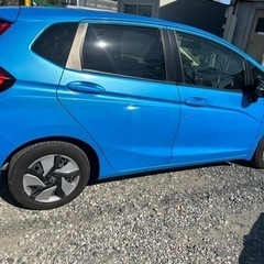 ホンダ フィット　ハイブリッド lパッケージ (お得)の画像