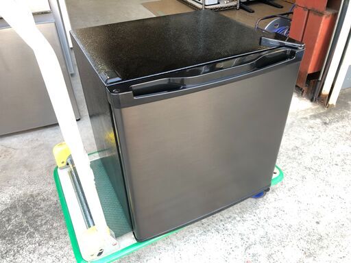 【動作保証あり】Maxzen マクスゼン 2022年 JR046ML01GM 46L 1ドア 冷蔵庫【管理KRR466】