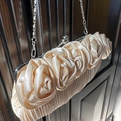 パーティーやお呼ばれに最適なバッグ(美品)値下げ！の画像