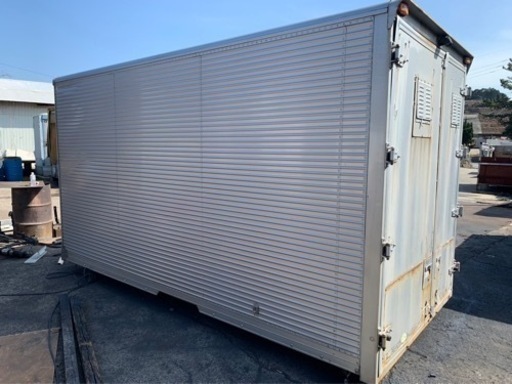 No.736 アルミバン 2ｔ 車  アルミ 箱 バイク 倉庫 トラック コンテナ 米 保管庫 物置 DIY