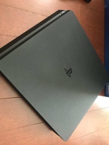 PS4 500GB Jet Black  CUH-2100A