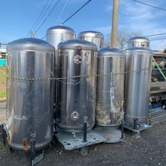 ステンレス製貯水タンク入荷致しました❗️
